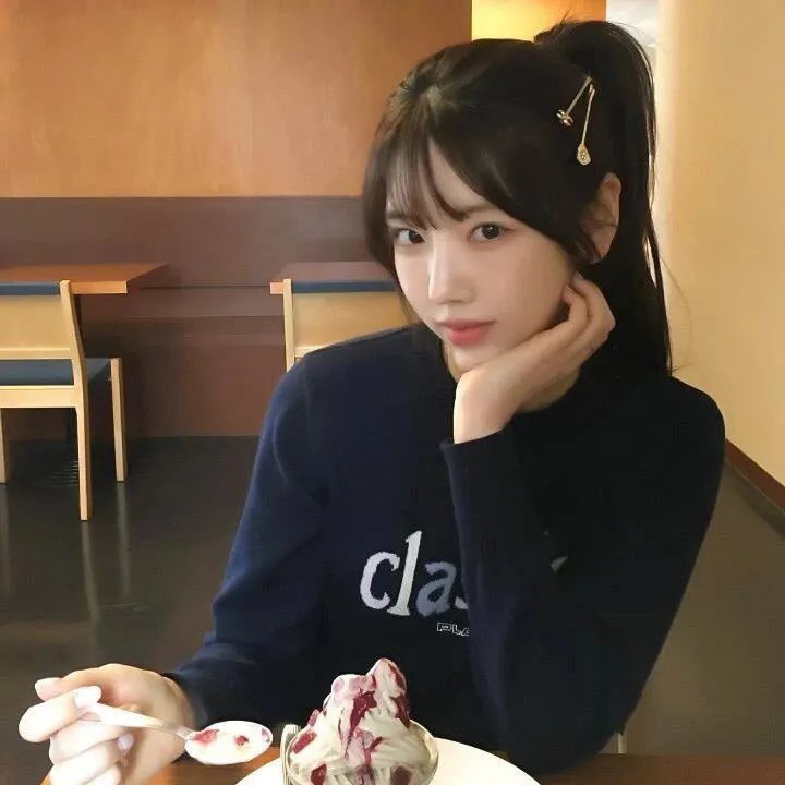 女人们的谈话封面